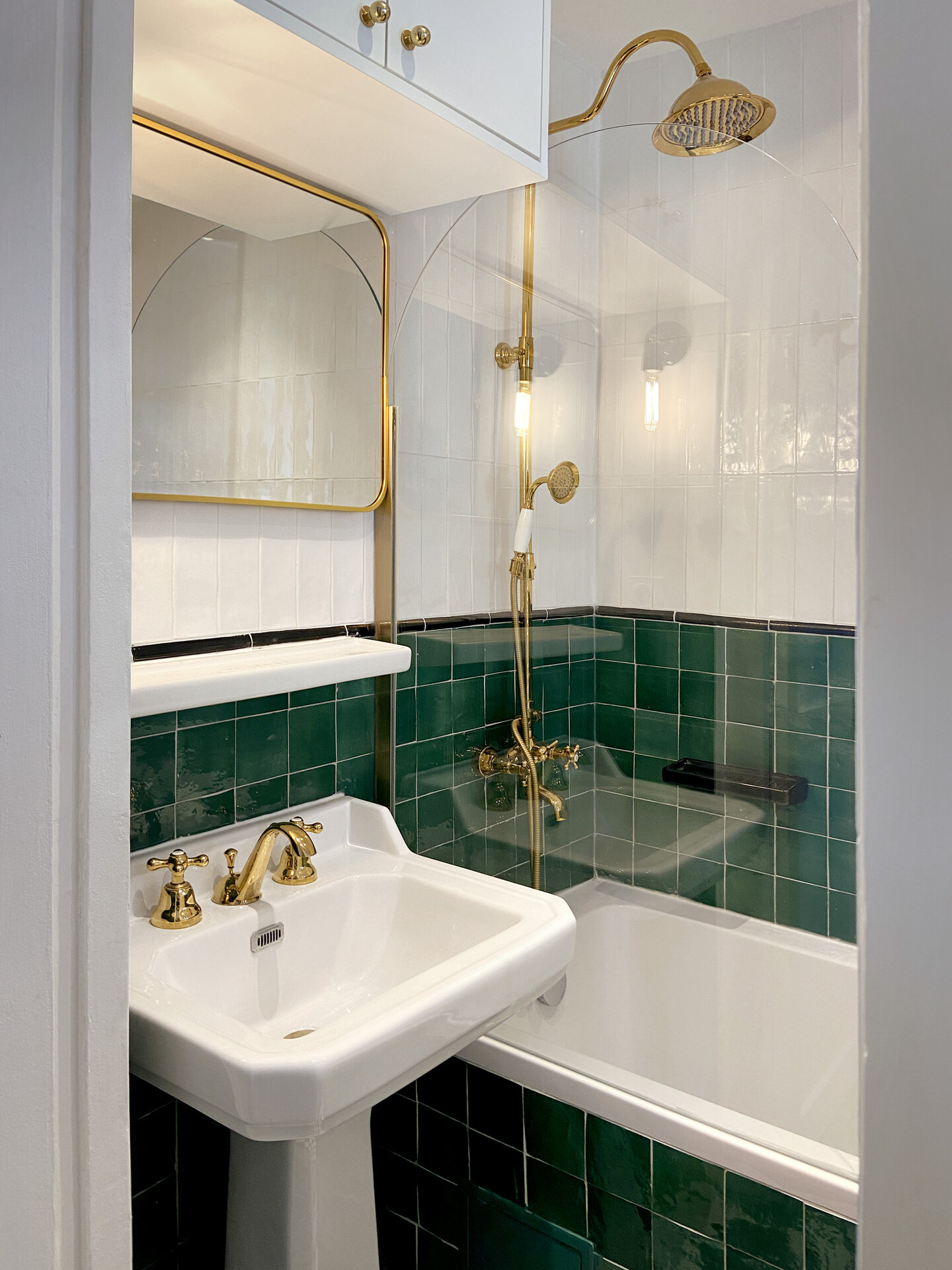 Casa de Banho Clara - Perfil